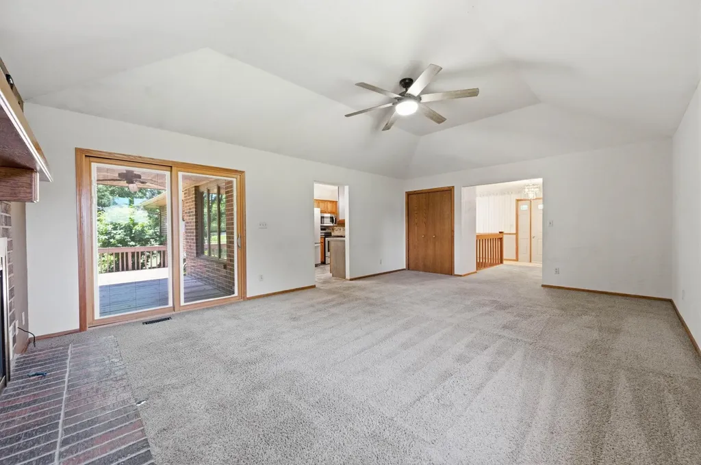 9A E Woodland Drive Augusta KS 67010