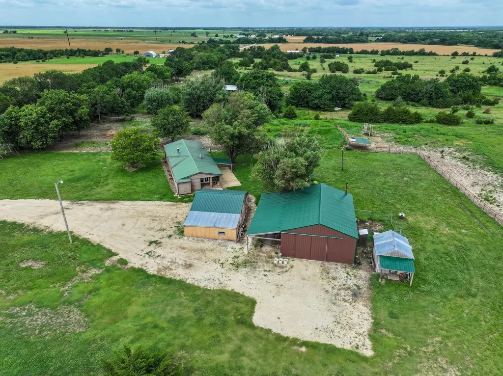 8732 SE 30th Street El Dorado KS 67042