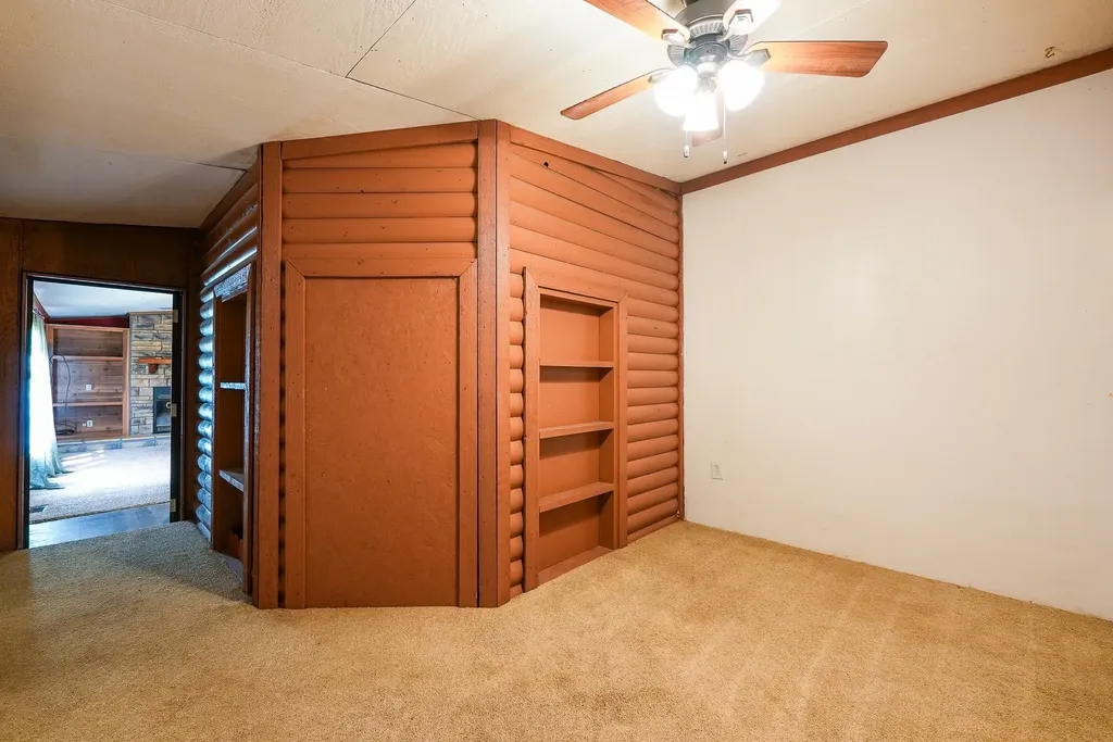 8732 SE 30th Street El Dorado KS 67042