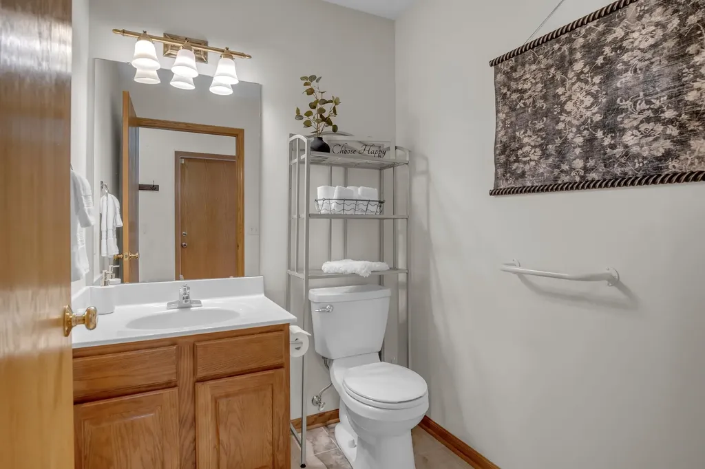 321 E 12th Newton KS 67114