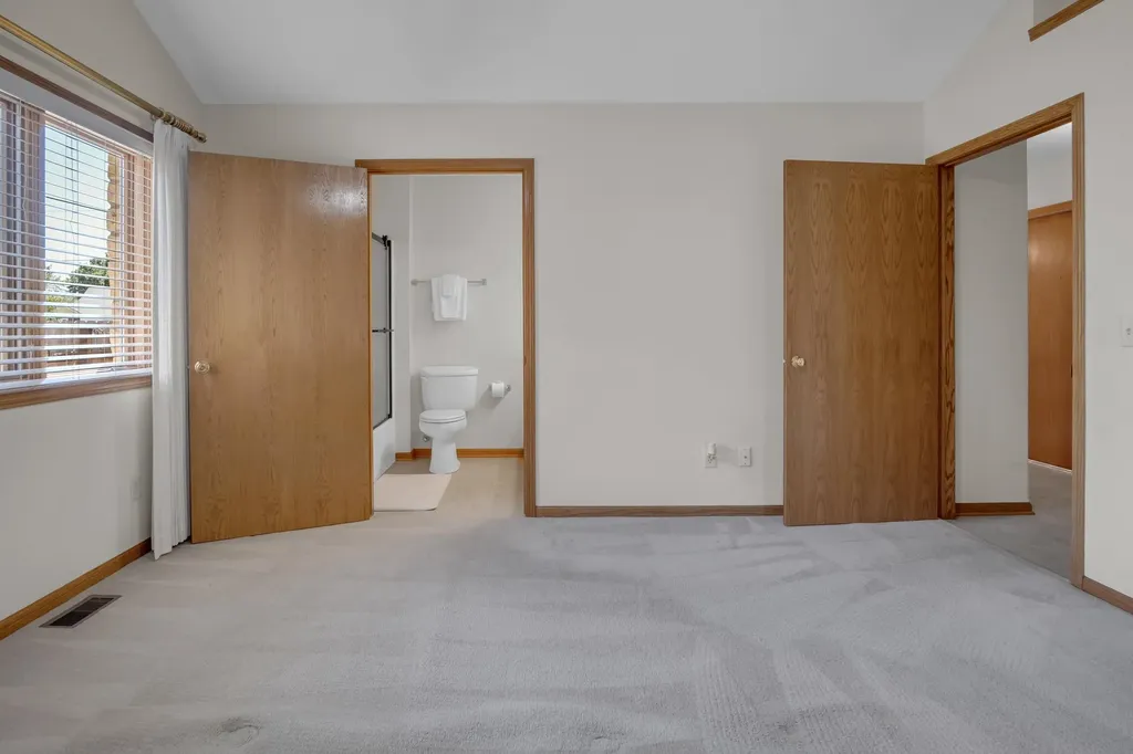 321 E 12th Newton KS 67114