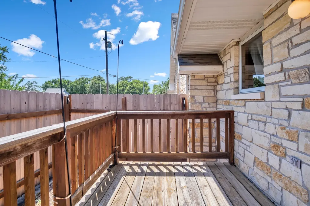 321 E 12th Newton KS 67114