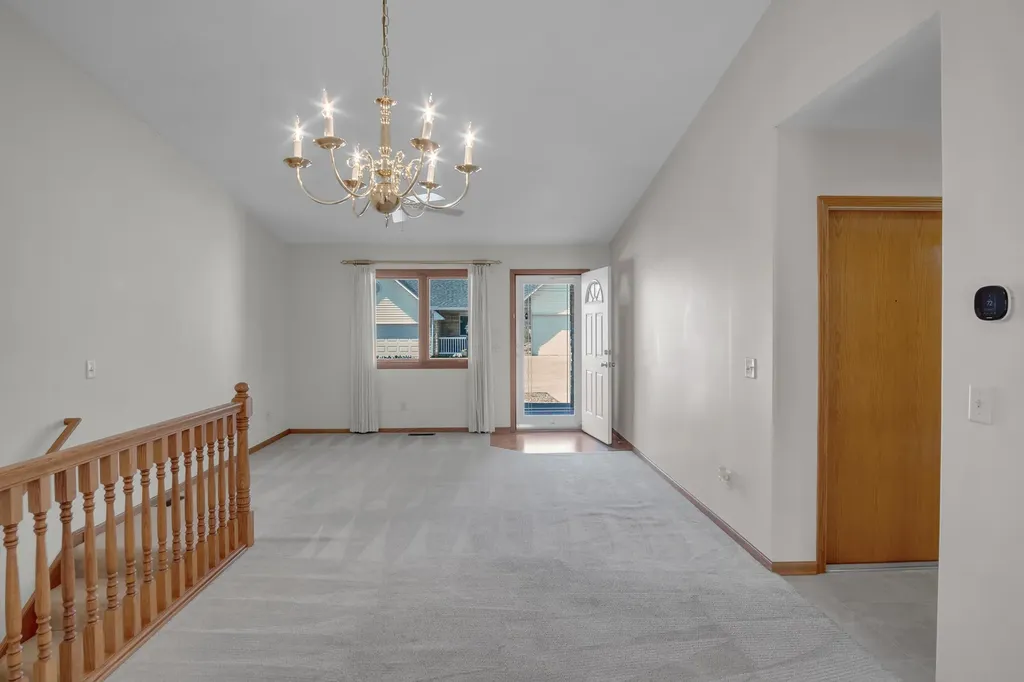 321 E 12th Newton KS 67114