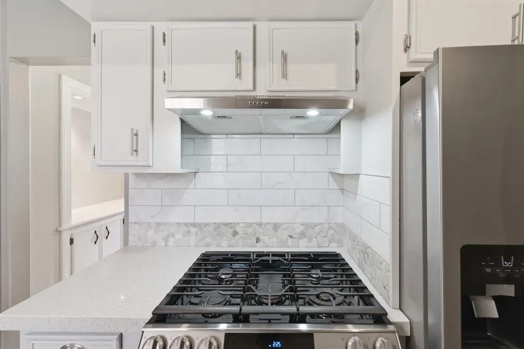 451 N Pinecrest Avenue Wichita KS 67208-4124