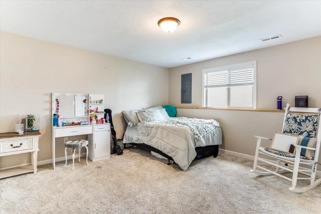 1269 N Forestview Court Wichita KS 67235