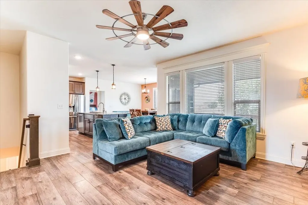 1269 N Forestview Court Wichita KS 67235