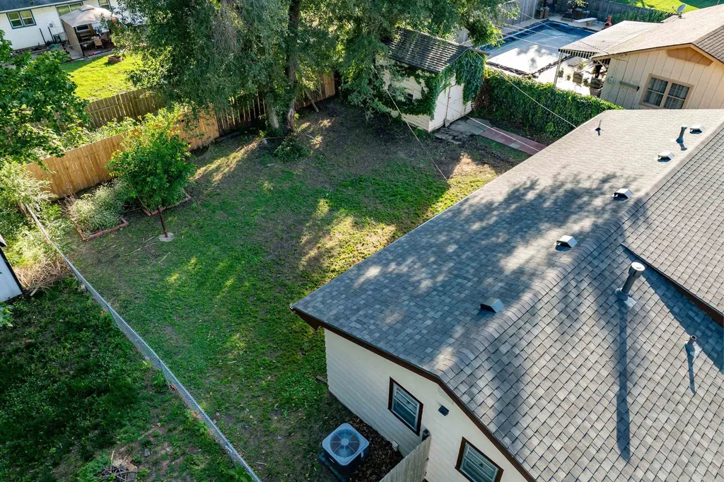 1339 N El Paso Drive Derby KS 67037