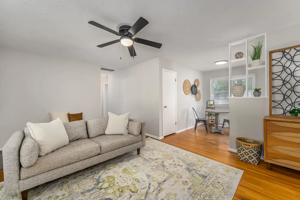 1339 N El Paso Drive Derby KS 67037