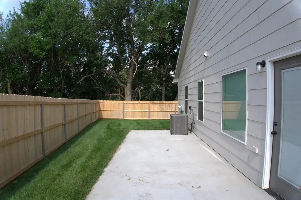 17156 W Lawson Circle Goddard KS 67052
