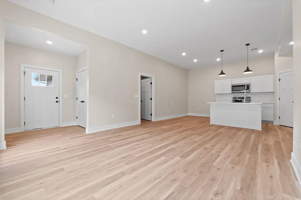 17156 W Lawson Circle Goddard KS 67052