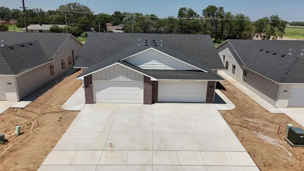 5416 W Rolly Street Wichita KS 67215