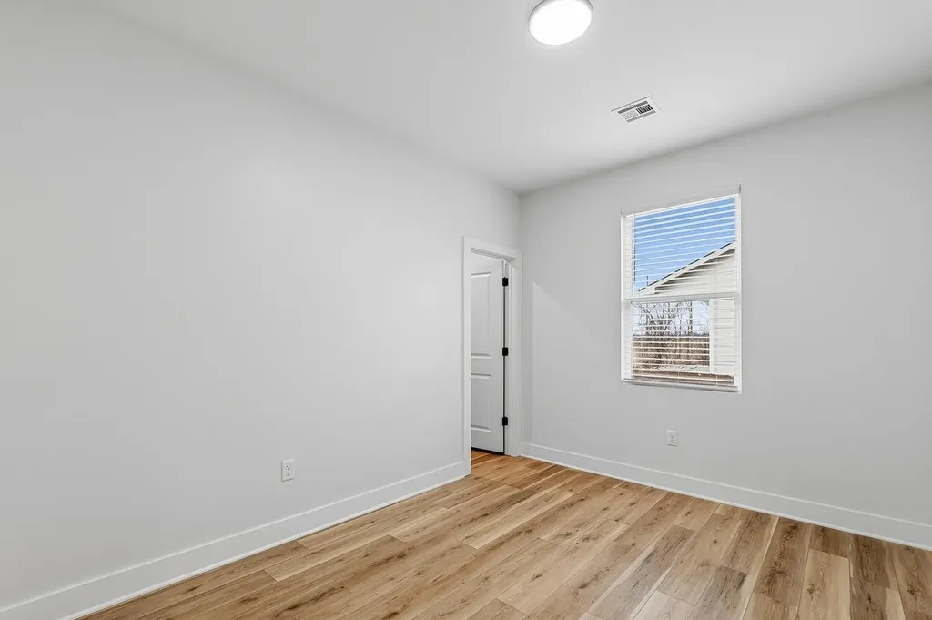5416 W Rolly Street Wichita KS 67215