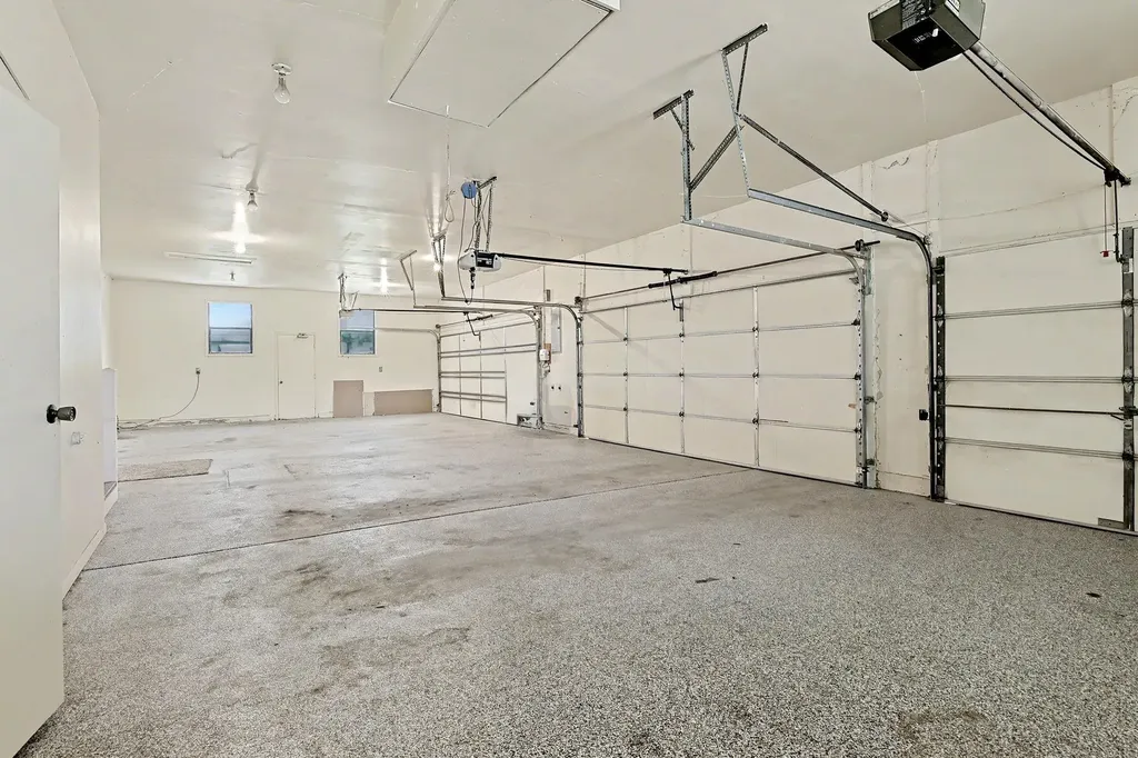 8425 S Lulu Avenue Haysville KS 67060