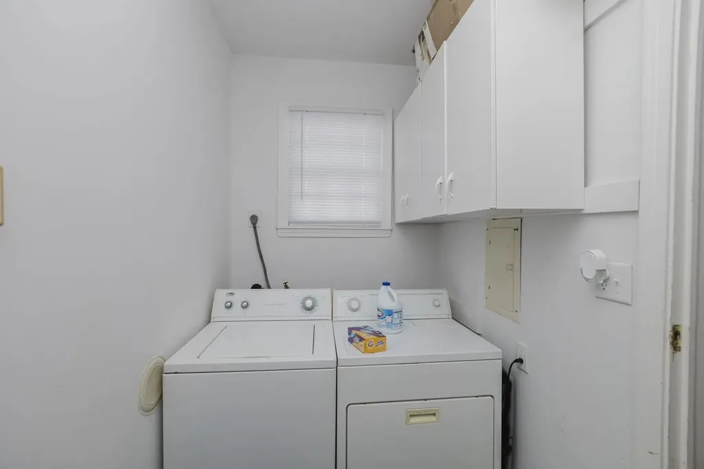 636 S Pinecrest Wichita KS 67218