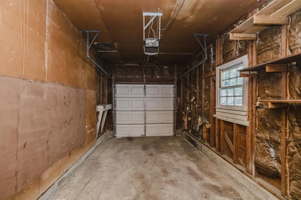 636 S Pinecrest Wichita KS 67218