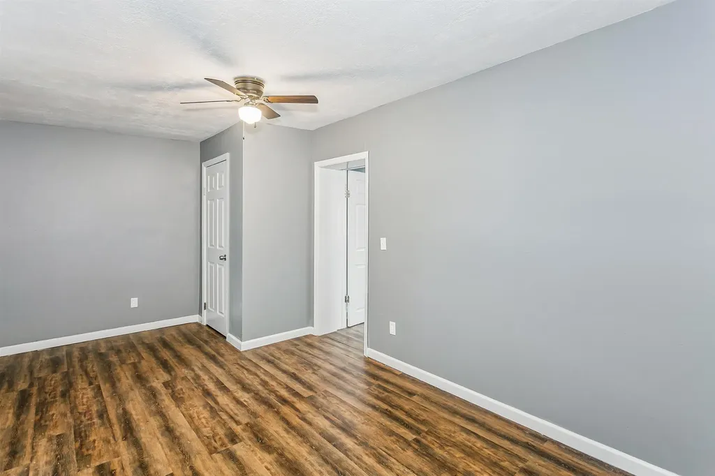 1836 S Laura Avenue Wichita KS 67211
