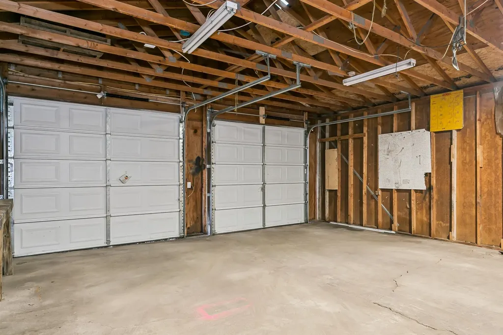 1836 S Laura Avenue Wichita KS 67211