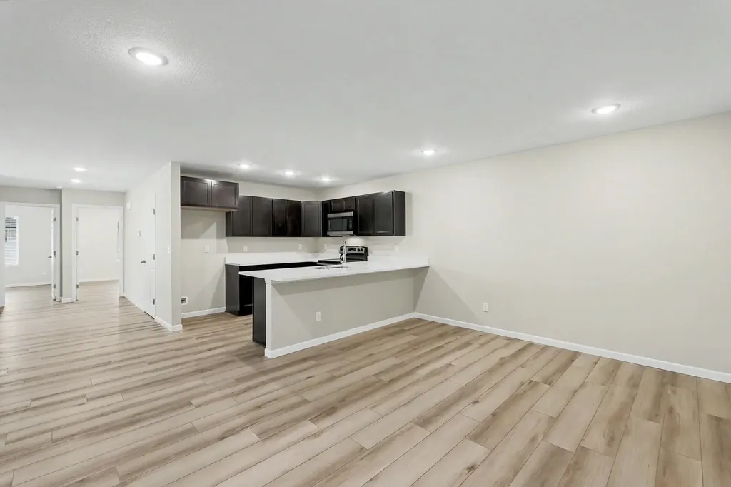 9267 E Fox Pointe Bel Aire KS 67226