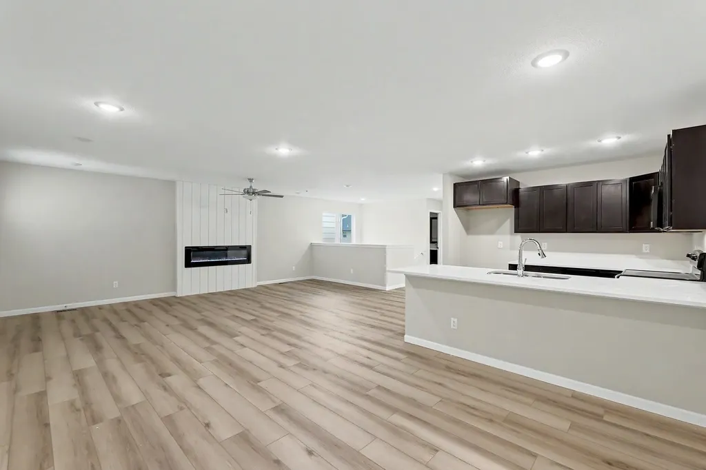 9267 E Fox Pointe Bel Aire KS 67226