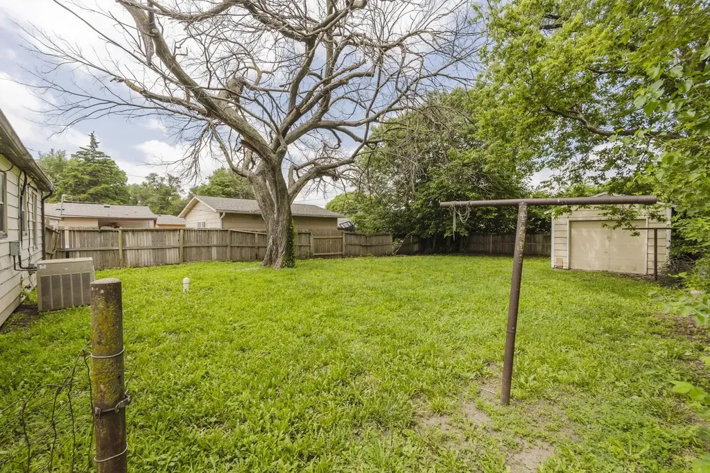 2365 N Payne Wichita KS 67204