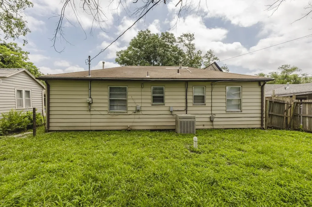 2365 N Payne Wichita KS 67204