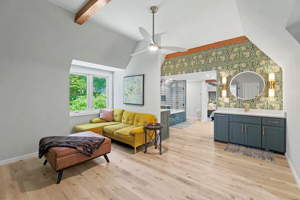 3740 Sleepy Hollow Drive Wichita KS 67208