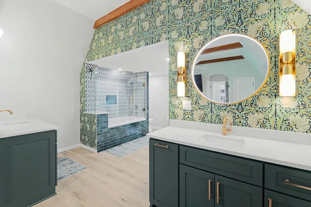 3740 Sleepy Hollow Drive Wichita KS 67208