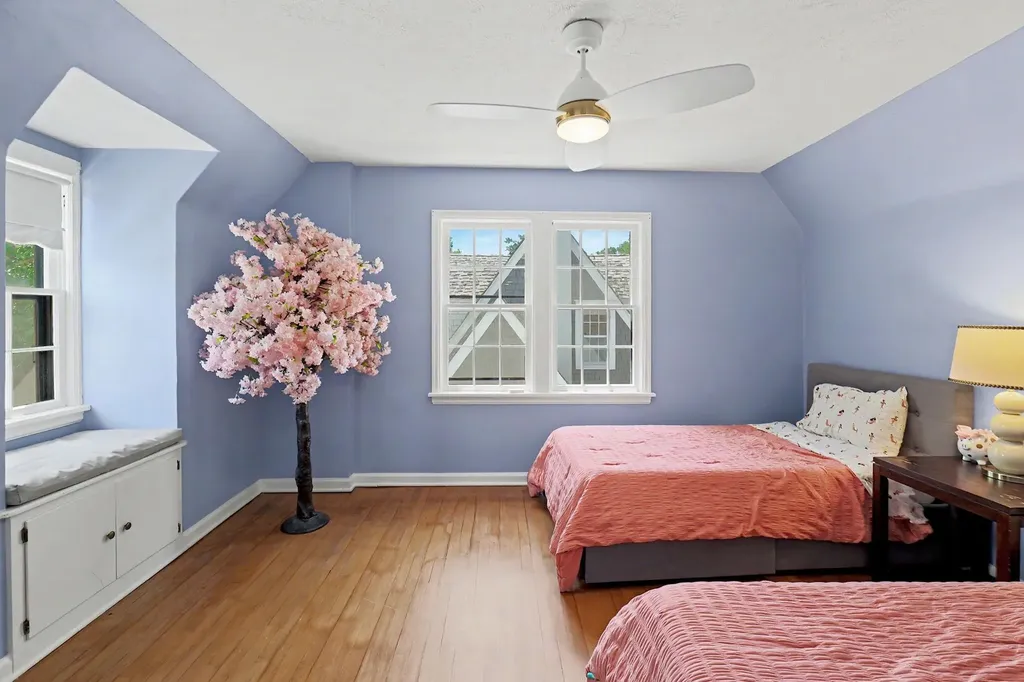 3740 Sleepy Hollow Drive Wichita KS 67208