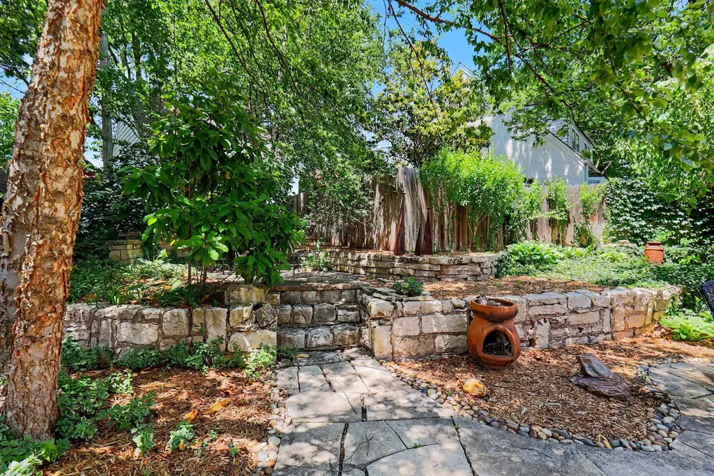 3740 Sleepy Hollow Drive Wichita KS 67208