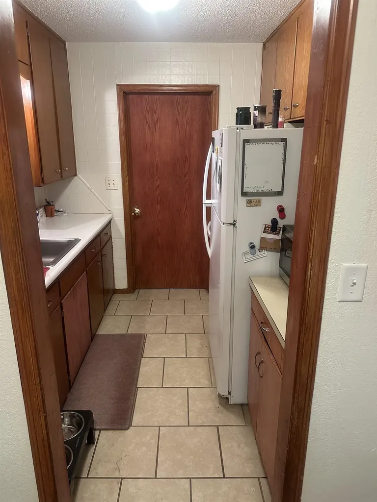 637 S Lightner Drive Wichita KS 67218