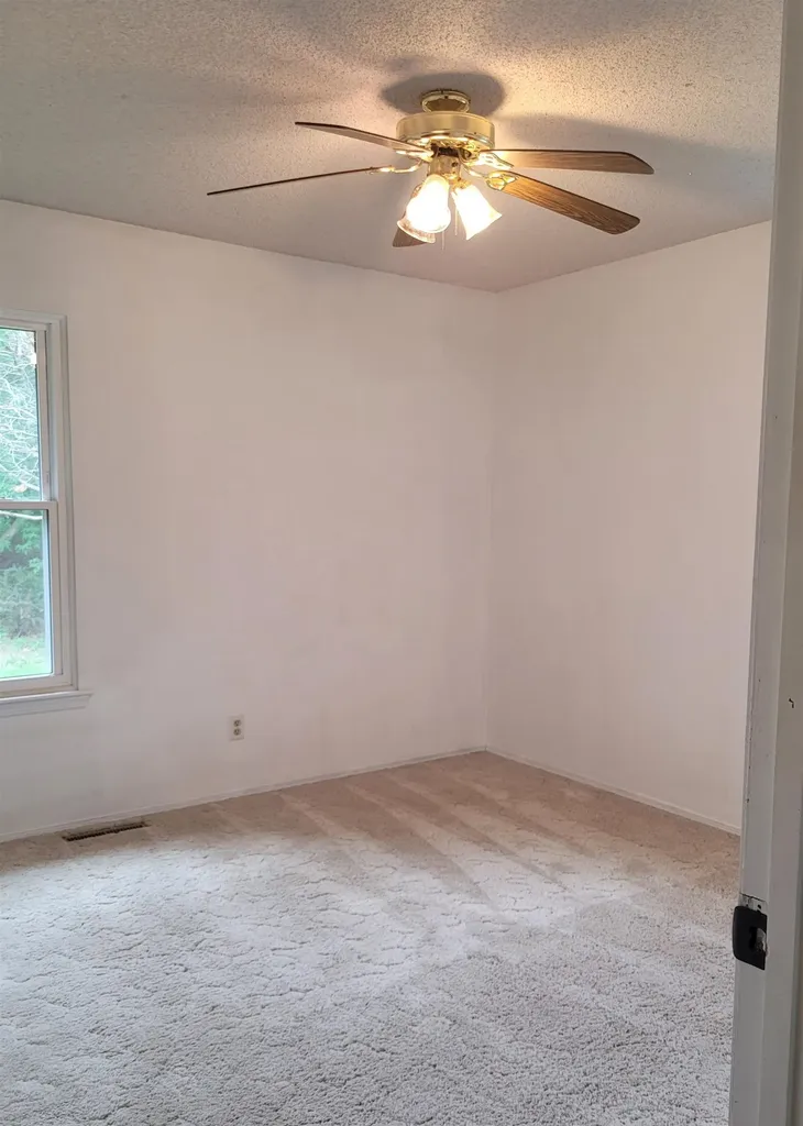 1102 E 5th Street Douglass KS 67039-9658