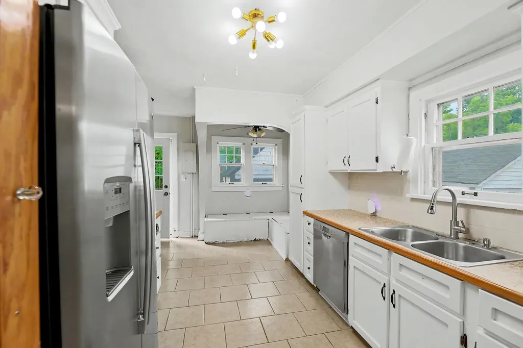 3719 E Edgemont Place Wichita KS 67208