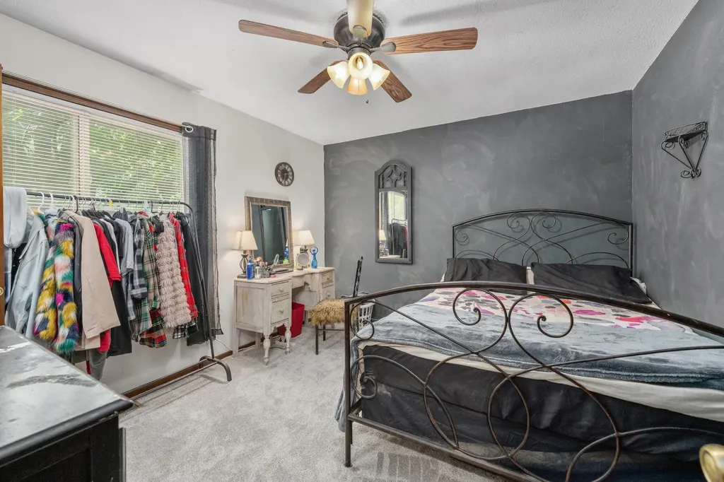603 E 54th Street South Wichita KS 67216