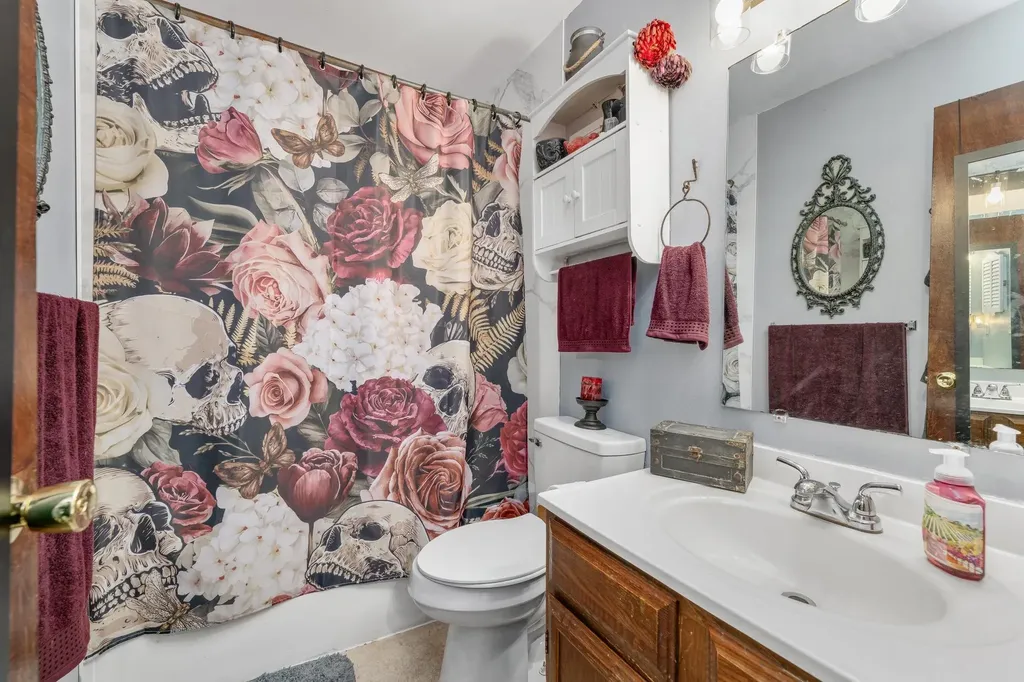 603 E 54th Street South Wichita KS 67216
