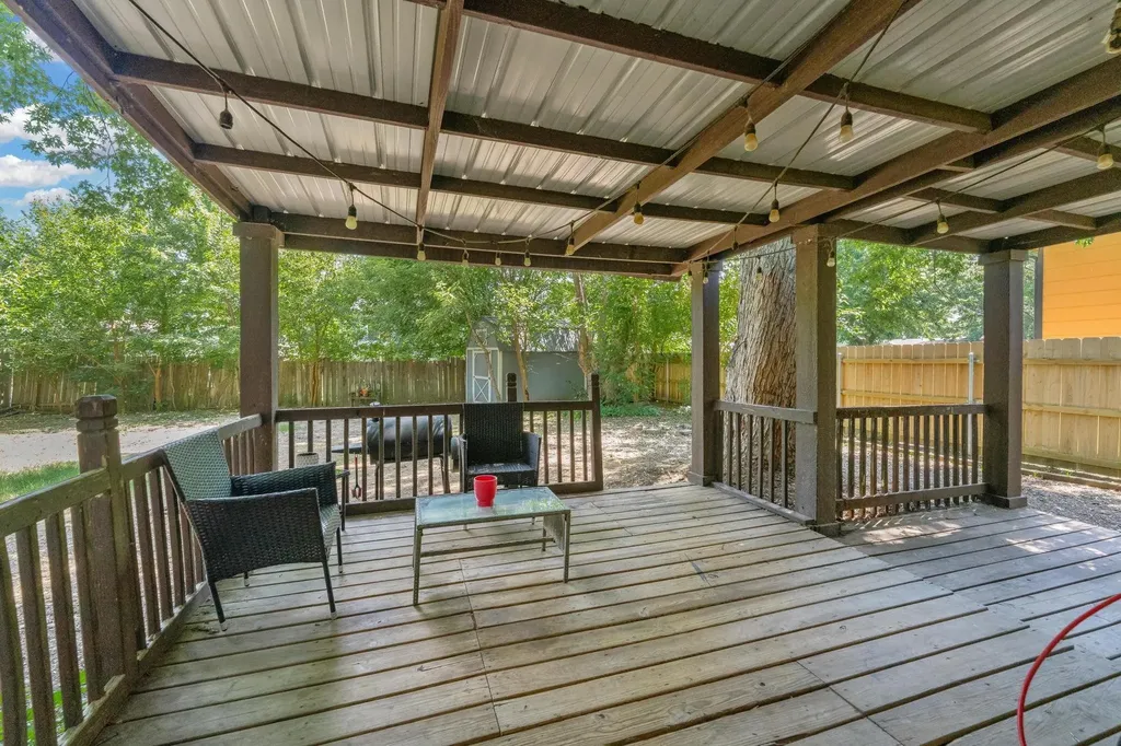 603 E 54th Street South Wichita KS 67216