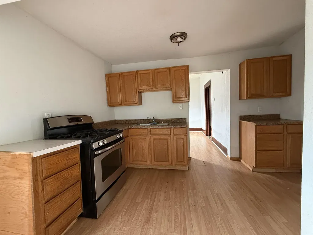 609 E 13th Winfield KS 67156