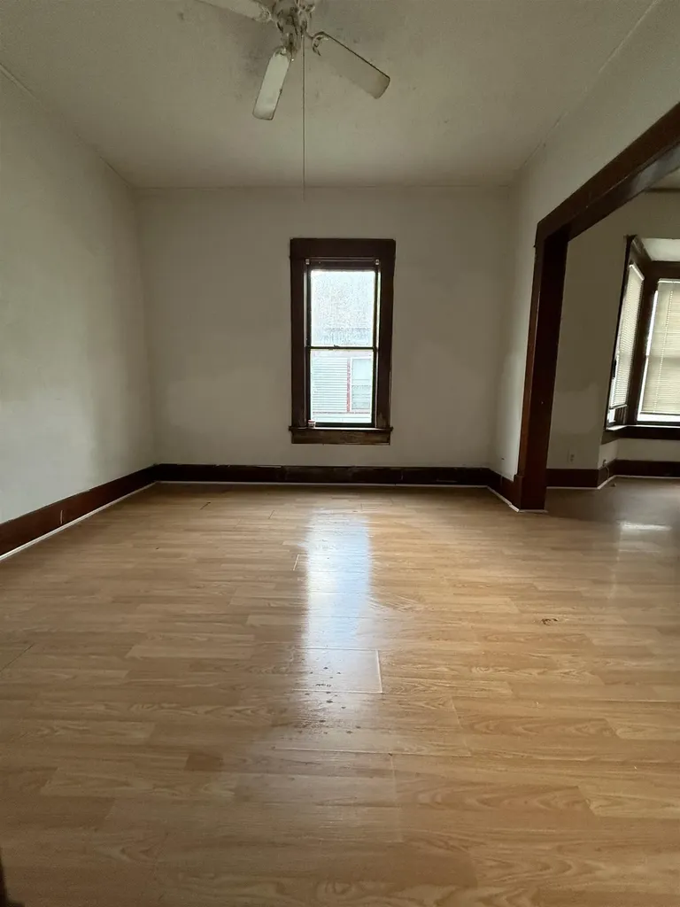 609 E 13th Winfield KS 67156