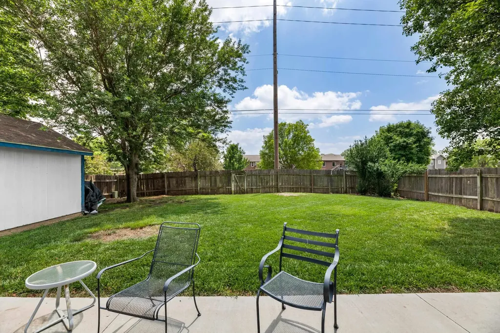 10813 W Blake Circle Wichita KS 67209