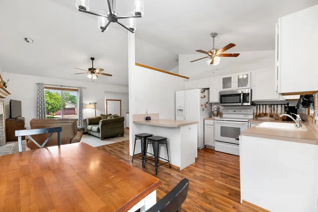 10813 W Blake Circle Wichita KS 67209