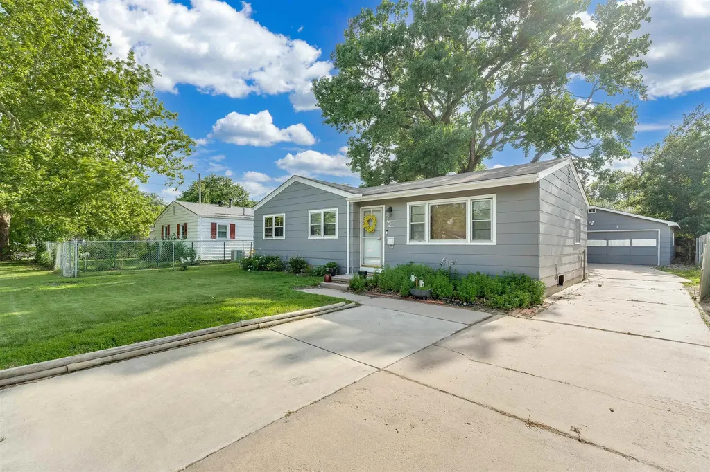 1807 N Kessler Wichita KS 67203