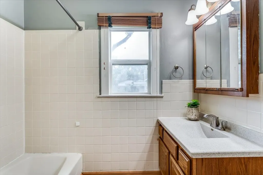 1807 N Kessler Wichita KS 67203
