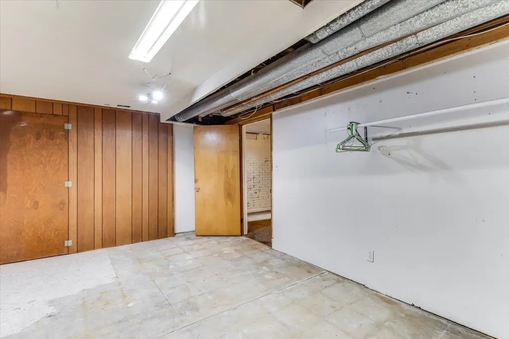 1807 N Kessler Wichita KS 67203