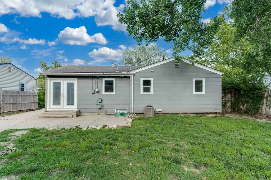 1807 N Kessler Wichita KS 67203