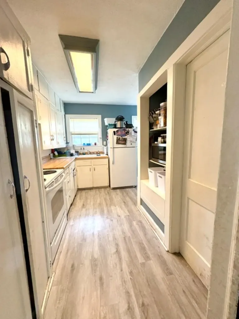 426 W Cave Springs Avenue El Dorado KS 67042