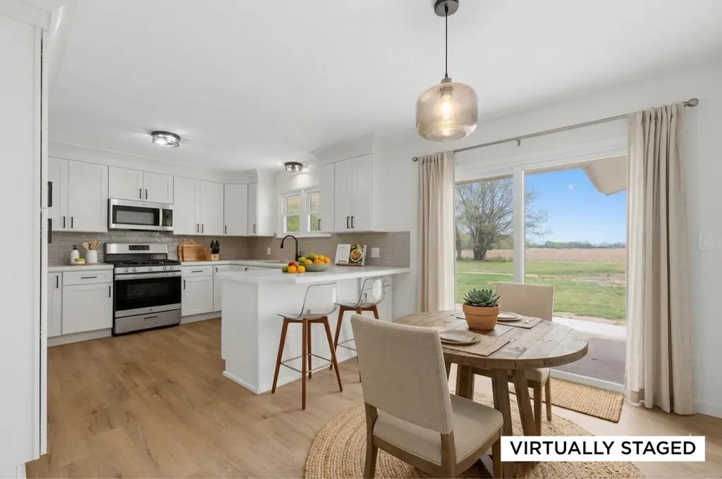 1418 N Meridian Road Peck KS 67120