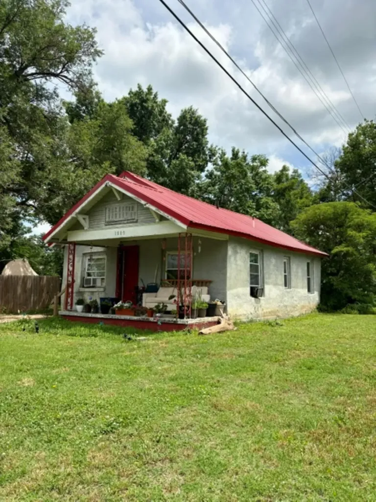 1009 W Kansas Avenue El Dorado KS 67042