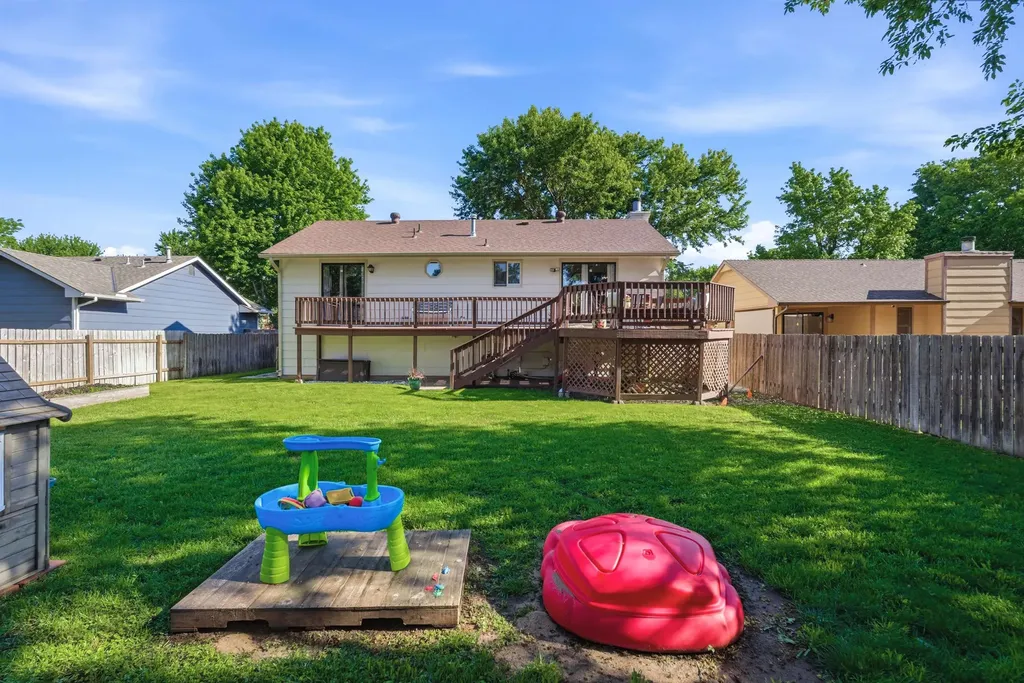 11803 W Rolling Hills Drive Wichita KS 67212
