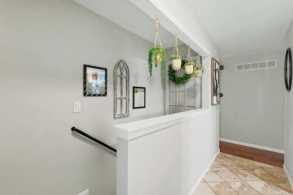 1235 N Sunset Wichita KS 67212