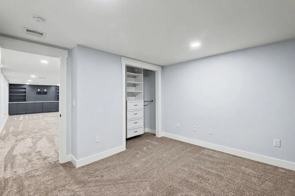 1235 N Sunset Wichita KS 67212