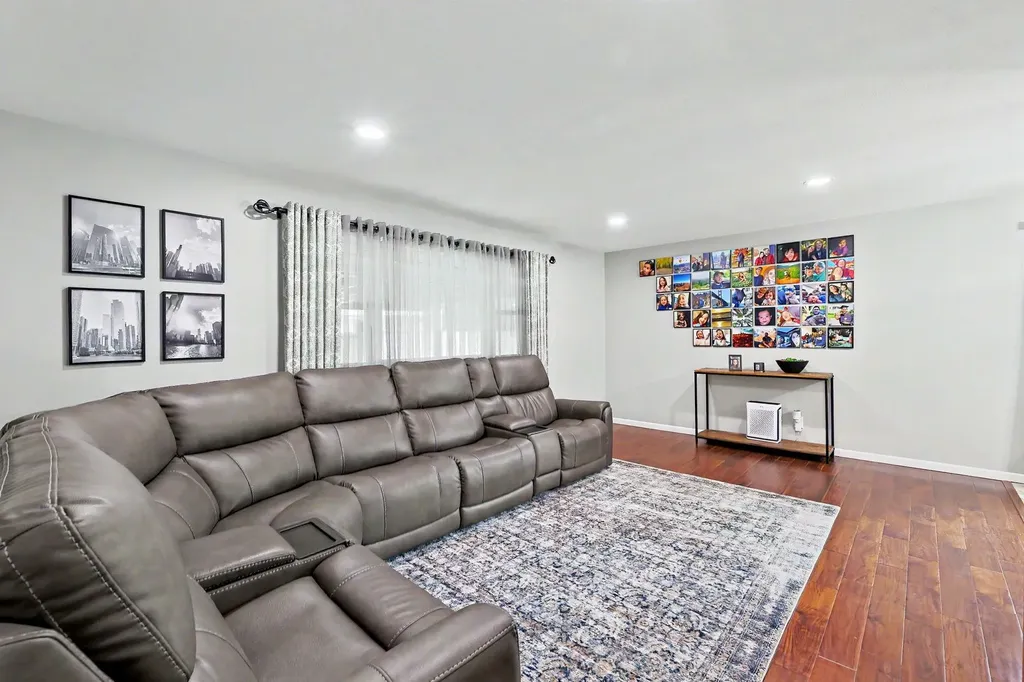 1235 N Sunset Wichita KS 67212